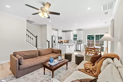 135 Lilywood Court, Simpsonville, SC 29681 - Photo 3