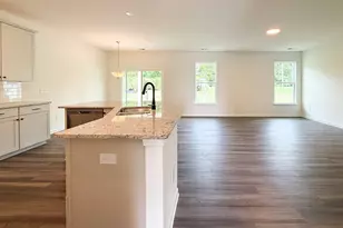620 Whittier St, Greenville, SC 29605 - Photo 11