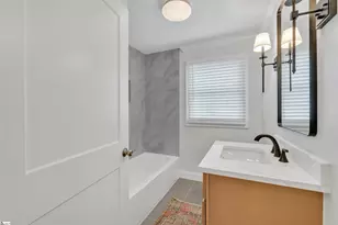 13 Pleasant Ridge Ave, Greenville, SC 29605 - Photo 15