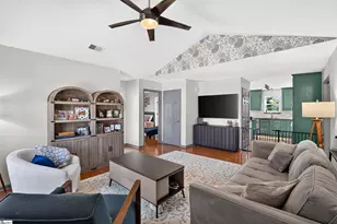 10 River Run Ct, Greenville, SC 29605 - Photo 9