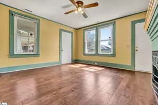 526 Perry Ave, Greenville, SC 29611 - Photo 11