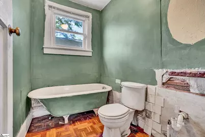 526 Perry Avenue, Greenville, SC 29611 - Photo 21