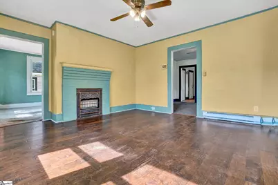 526 Perry Avenue, Greenville, SC 29611 - Photo 9