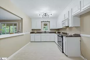 124 Nottingham Ln, Easley, SC 29640 - Photo 17