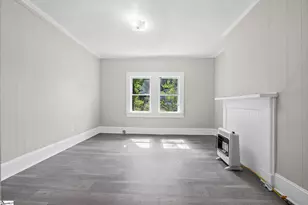 204 Hunters Ct, Laurens, SC 29360 - Photo 13