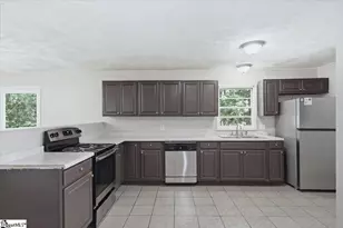 505 Arkwright Dr, Spartanburg, SC 29306 - Photo 9