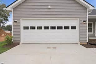 102 9th St, Greenville, SC 29611 - Photo 5