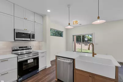 10B Hammett Street, Piedmont, SC 29673 - Photo 3