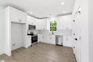 425 Ambiance Ct, Spartanburg, SC 29301 - Photo 3