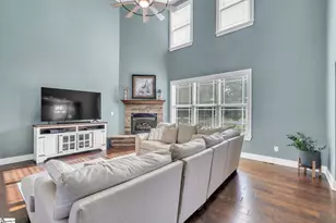2 Meadowgold Ln, Greer, SC 29651 - Photo 9
