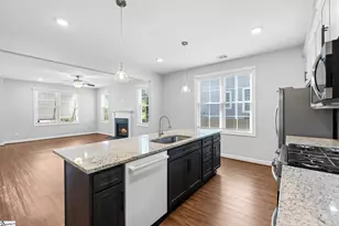 30 Arrington Ave, Greenville, SC 29617 - Photo 13