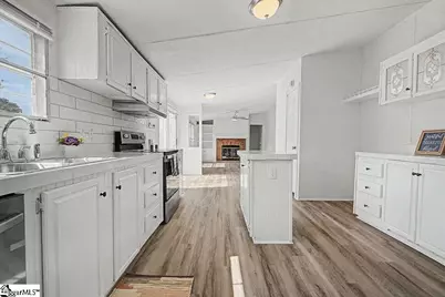 105 Glenmont Lane, Greenville, SC 29607 - Photo 5