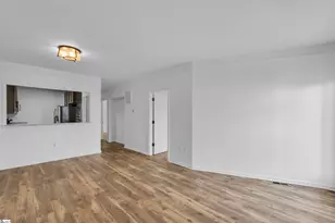 233 N Main St, Greenville, SC 29601 - Photo 13