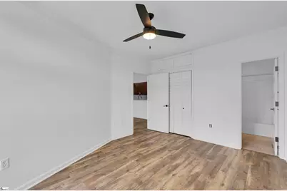 233 N Main Street #Unit 406, Greenville, SC 29601 - Photo 9