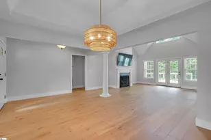 107 Galewood Dr, Greer, SC 29651 - Photo 5
