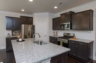 34 Noble Wing Ln, Taylors, SC 29687 - Photo 3