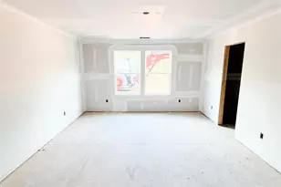 104 Henderson Rd, Gray Court, SC 29645 - Photo 5