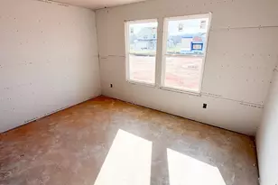 84 Henderson Rd, Gray Court, SC 29645 - Photo 5