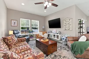 313 Saluda St, Belton, SC 29627 - Photo 9