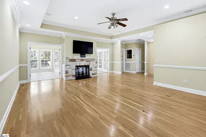 301 Glen Meadows Drive, Simpsonville, SC 29680 - Photo 9