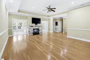 301 Glen Meadows Dr, Simpsonville, SC 29680 - Photo 9