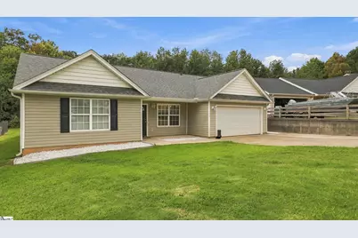270 Chateau Street, Boiling Springs, SC 29316 - Photo 3