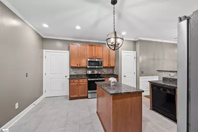 207 Louisville Drive, Greenville, SC 29607 - Photo 9