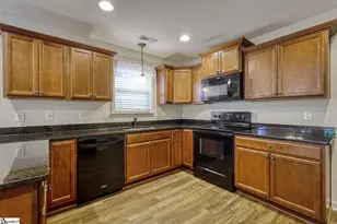 560 Semillon Ln, Moore, SC 29369 - Photo 13