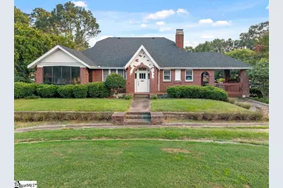 1011 W Poinsett Street, Greer, SC 29650 - Photo 3