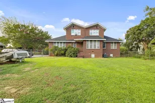 1011 W Poinsett St, Greer, SC 29650 - Photo 37