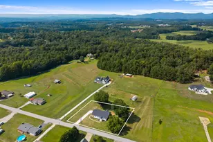 2024 Edwards Lake Rd, Greer, SC 29651 - Photo 31