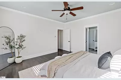 425 E Faris Road, Greenville, SC 29605 - Photo 13