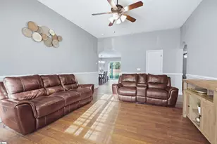 146 Gibbs Rd, Wellford, SC 29385 - Photo 9