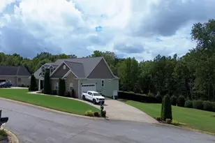 209 Nanie Myree Ln, Wellford, SC 29385 - Photo 3
