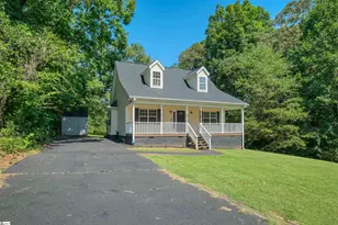 222 Midland Dr, Easley, SC 29640 - Photo 3
