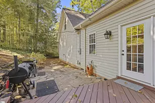 310 Ashford Ave, Greenville, SC 29609 - Photo 23