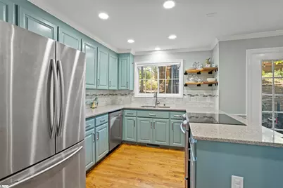 310 Ashford Avenue, Greenville, SC 29609 - Photo 11