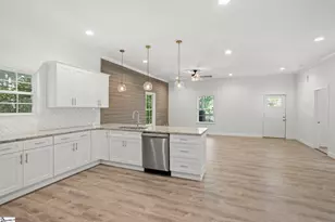 44 4th Ave, Greenville, SC 29611 - Photo 19