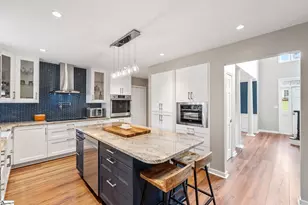 210 Cross Field Rd, Greenville, SC 29607 - Photo 11