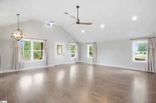 125 Parker Slatton Rd, Simpsonville, SC 29681 - Photo 5