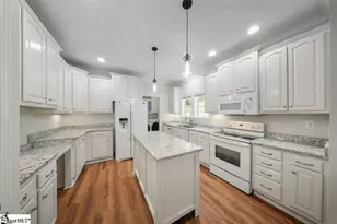 107 Buttercup Ct, Westminster, SC 29693 - Photo 11