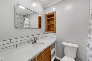 116 E Hill Dr, Easley, SC 29642 - Photo 15
