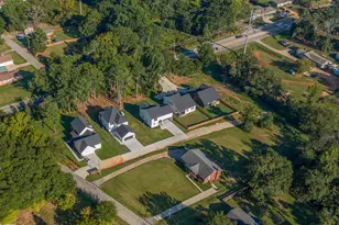 319 Hunts Bridge Rd, Greenville, SC 29617 - Photo 31