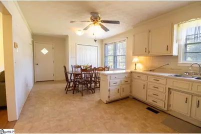 410 McElhaney Road, Travelers Rest, SC 29690 - Photo 5