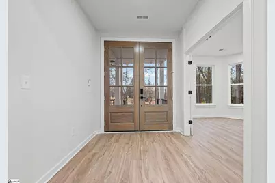 323 Hunts Bridge Road, Greenville, SC 29617 - Photo 3
