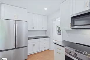 218 Elaine Ave, Taylors, SC 29687 - Photo 13