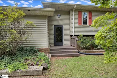 1206 Lakeview Drive, Greenville, SC 29611 - Photo 3