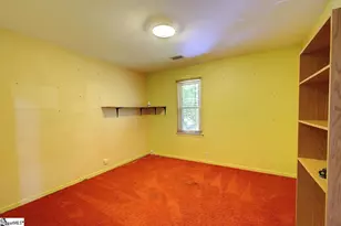 1206 Lakeview Dr, Greenville, SC 29611 - Photo 15