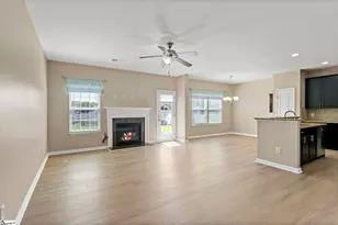 22 Irvington Dr, Greer, SC 29650 - Photo 9