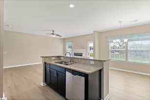22 Irvington Dr, Greer, SC 29650 - Photo 15